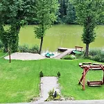 Apartman Mazurski Raj - Komfortowy Dom Nad Jeziorem *
