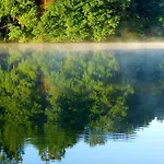 Apartman Mazurski Raj - Komfortowy Dom Nad Jeziorem *